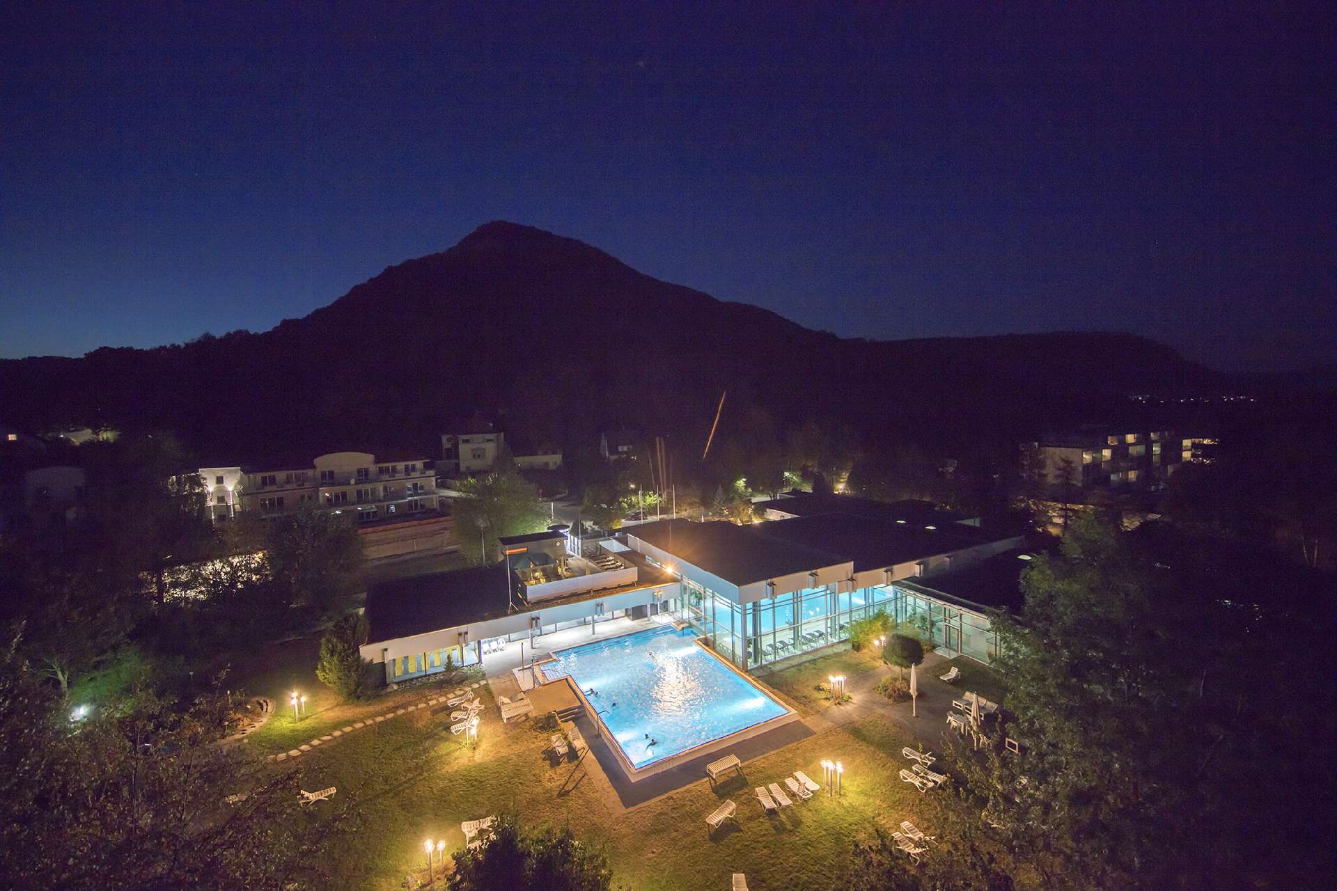 Vinzenz Therme in Bad Ditzenbach natürliche Kohlensäure im Wasser